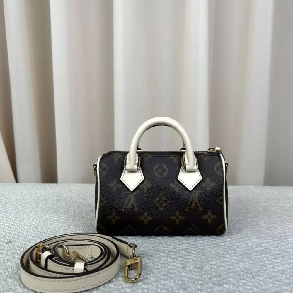 Louis Vuitton Women Pre-Loved Bag Very Good Condition